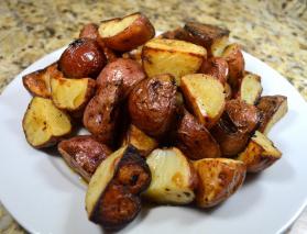 كيفية طهي البطاطس في متعدد المتغيرات؟ وصفة للمبتدئين