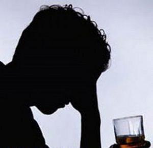 الاعتماد المشترك في إدمان الكحول كيفية التخلص من الاستعراضات